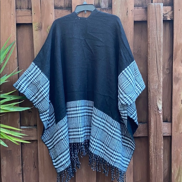 Charter Club Reversible Plaid Colorblocked Topper - Picture 6 of 8